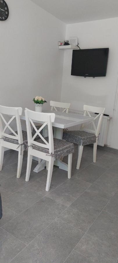 Apartman Bloom Osijek Luaran gambar