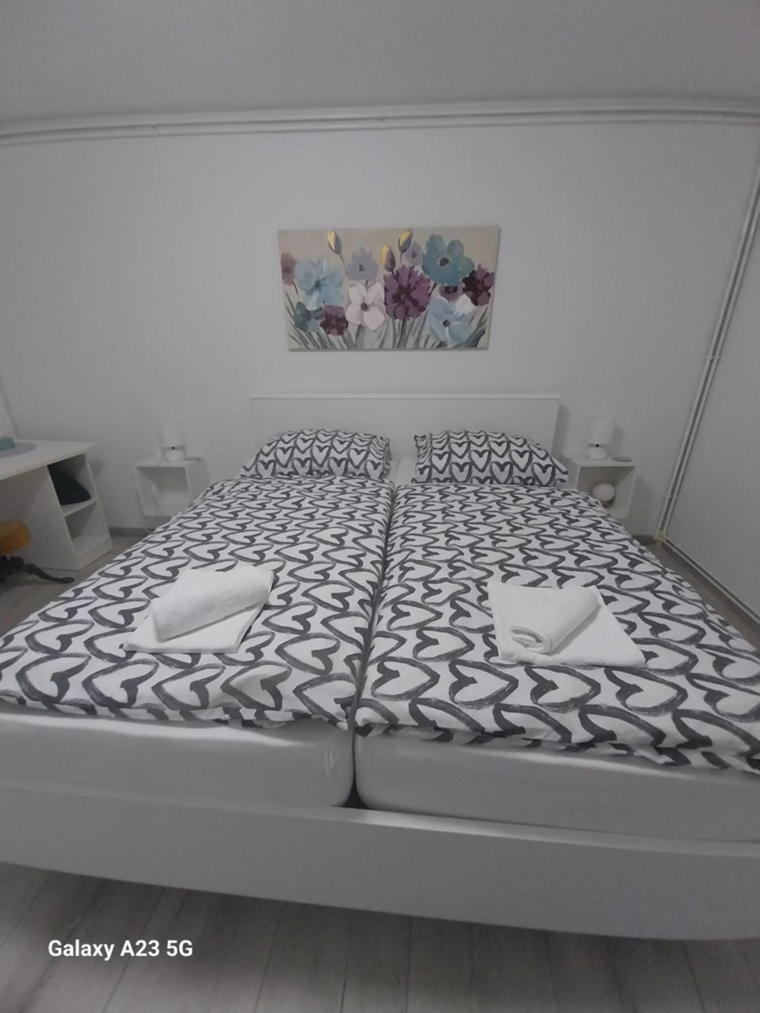 Apartman Bloom Osijek Luaran gambar